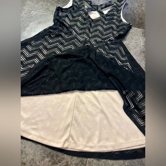 Candie’s Black and Tan Chevron Sleeveless Dress - Picture 7 of 11